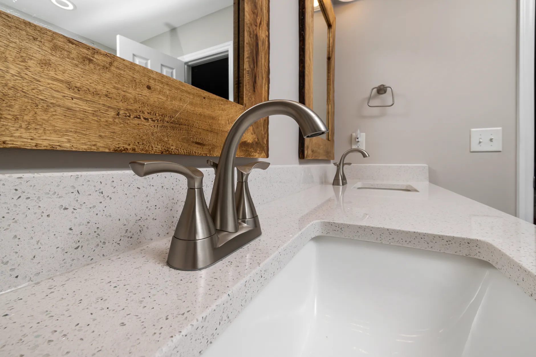 Loose, Cracked and Leaking Toilet Pans and Seats